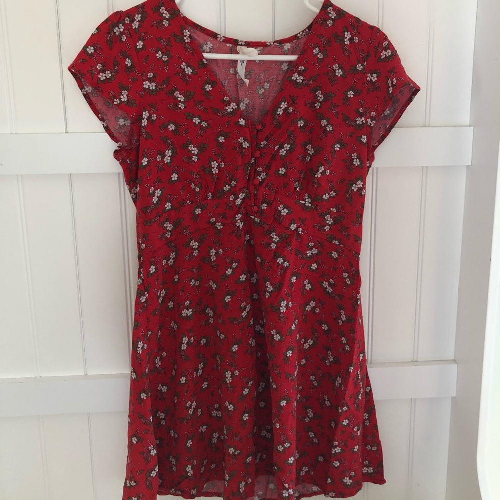 Limited edition Aeropostale Sabrinacarpenter dress